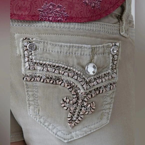 Rock Revival Betty Short Size 27 - Picture 2 of 11